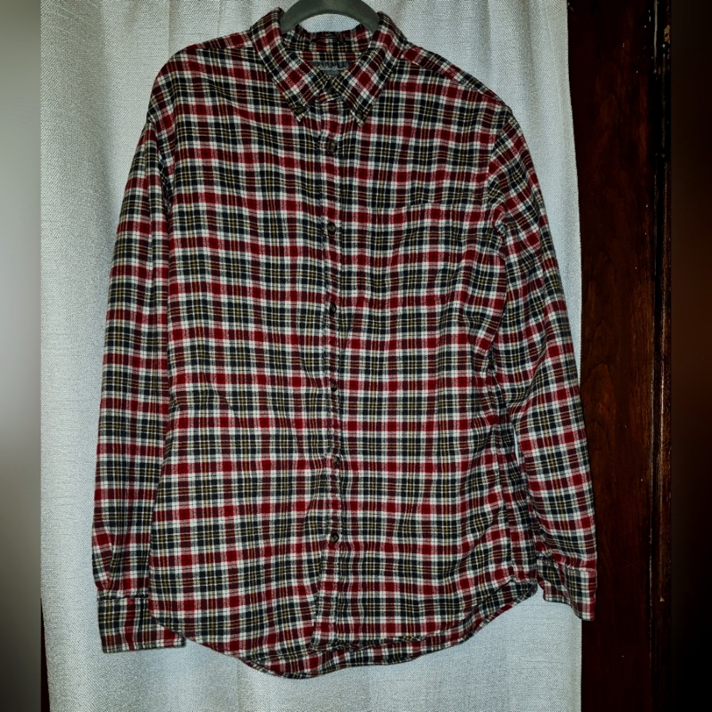 Eddie Bauer Men's Plaid Long Sleeve Button Down Flannel Shirt Relaxed Fit Sz Med